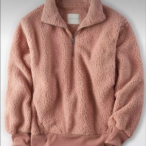 AE Fluffy Pullover Jacket.